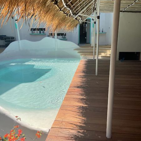 Tanawu Airport Hotel Lombok Praya Luaran gambar